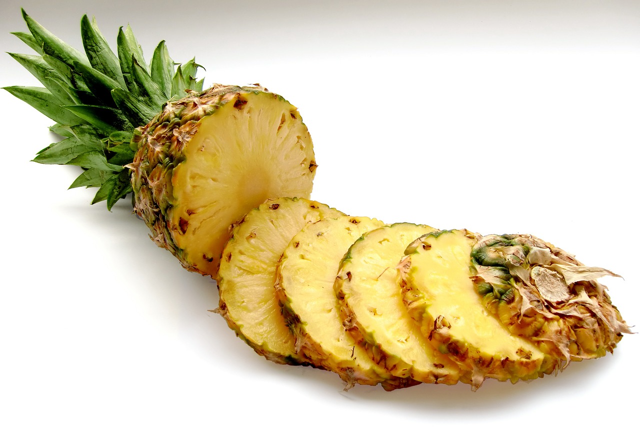 Ödem nasıl atılır? Ödem atmak için ananas tüketimi nasıl olmalı?