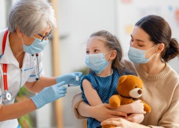 Çocuklarda 3. doz aşı hakkında tüm merak edilenler