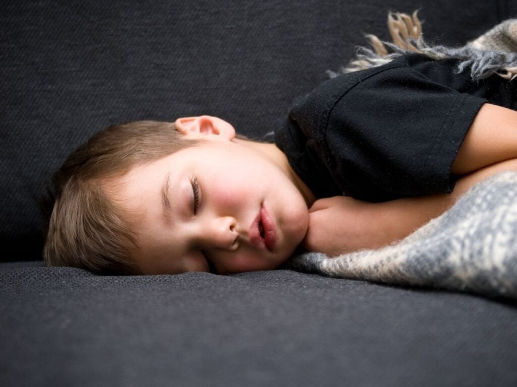 Sağlık Ajandası | Sağlık Haberleri: Uyku apnesi çocuklarda da görülebilir. 